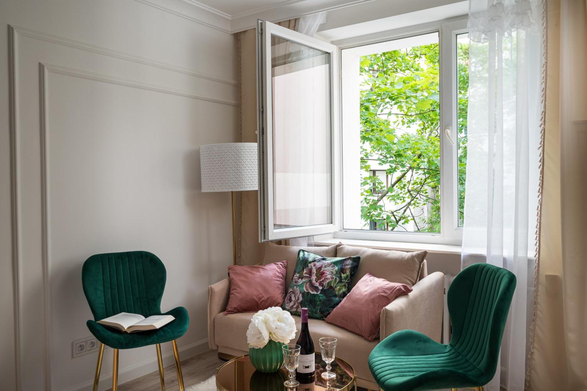 Lovely Downtown Studio At Most Lively Hoza Street, Discover Warsaw On Foot Eksteriør billede