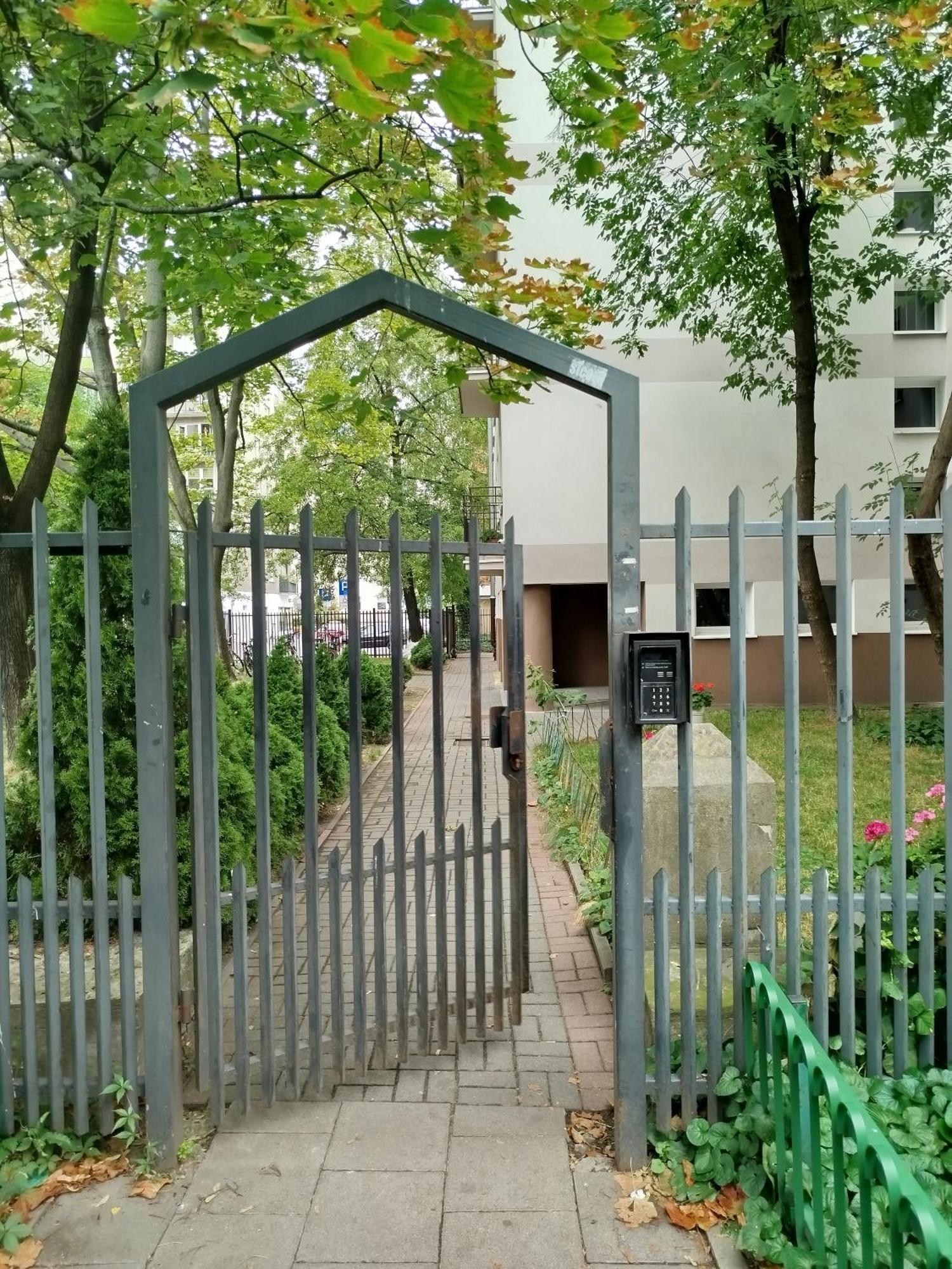 Lovely Downtown Studio At Most Lively Hoza Street, Discover Warsaw On Foot Eksteriør billede